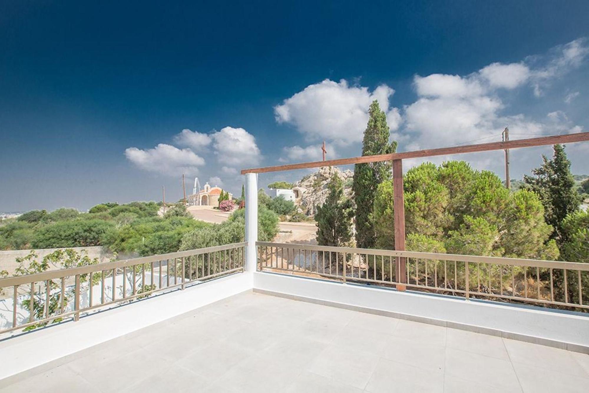 Nepou - Beautiful 4 Bedroom - Located In With Private Pool Willa Ajia Napa